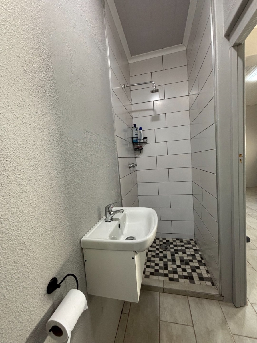 To Let 1 Bedroom Property for Rent in Townsend Estate Western Cape